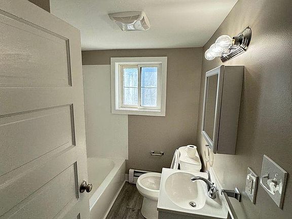 5th image of 121 N Broad St APT 4