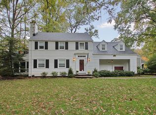 1784 Sleepy Hollow Ln, Plainfield, NJ 07060