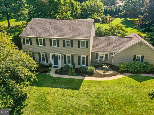 40 Bridle Dr, Furlong, PA 18925