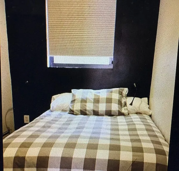 12 Sylvan Ter — Photo 3