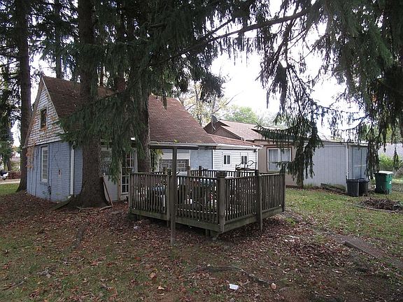 4th image of 4617 Packard Ave NW
