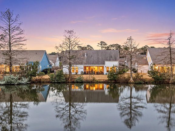 3rd image of 168 First Light Lane NW