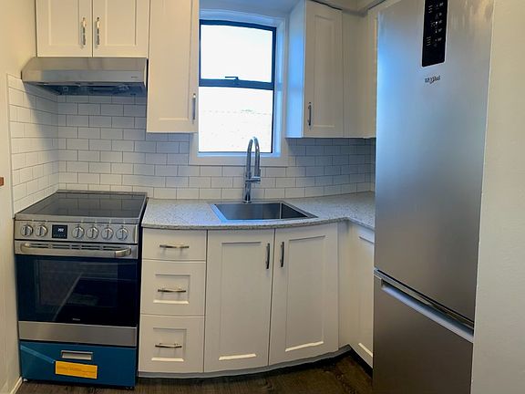 3rd image of 41340 Government Rd #206
