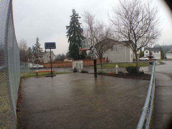3rd image of 11812 10th Ave E