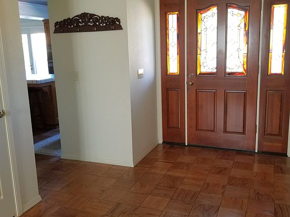 3rd image of 831 Mirada Dr