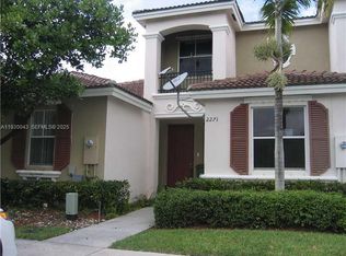 2271 NE 42nd Cir, Homestead, FL 33033
