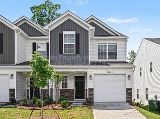20028 Faithwood Ct, Charlotte, NC 28213