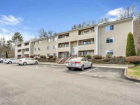129 Quaker Hwy APT 16, Uxbridge, MA 01569