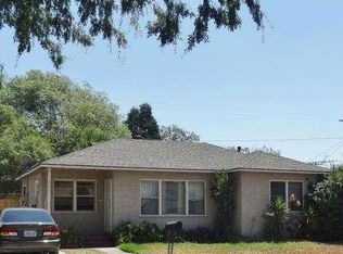 826 N 10th Ave, Upland, CA 91786