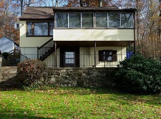 25 Hemlock Ln, Coventry, CT 06238