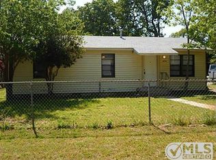 129 Corbin Ln, Azle, TX 76020