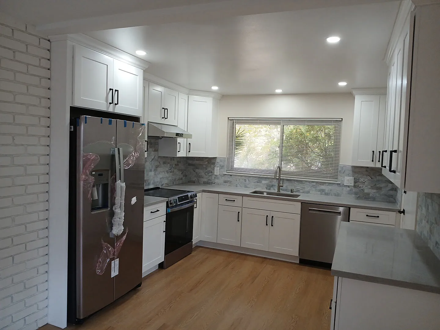 4 bed, 1484 sqft, $7,200 — Photo 2