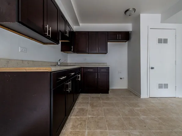 s8855-8857 S Cottage Grove Ave Chicago, IL 60619, 8855 S Cottage Grove Ave #8857-1W, Chicago, IL 60619