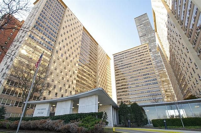 1st image of 3950 N Lake Shore Dr APT 1912