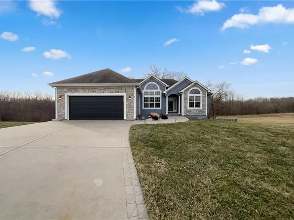 9115 NE 108th St, Kansas City, MO 64157