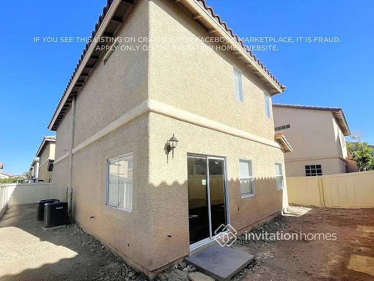 1012 Monte De Oro Ave — Photo 13