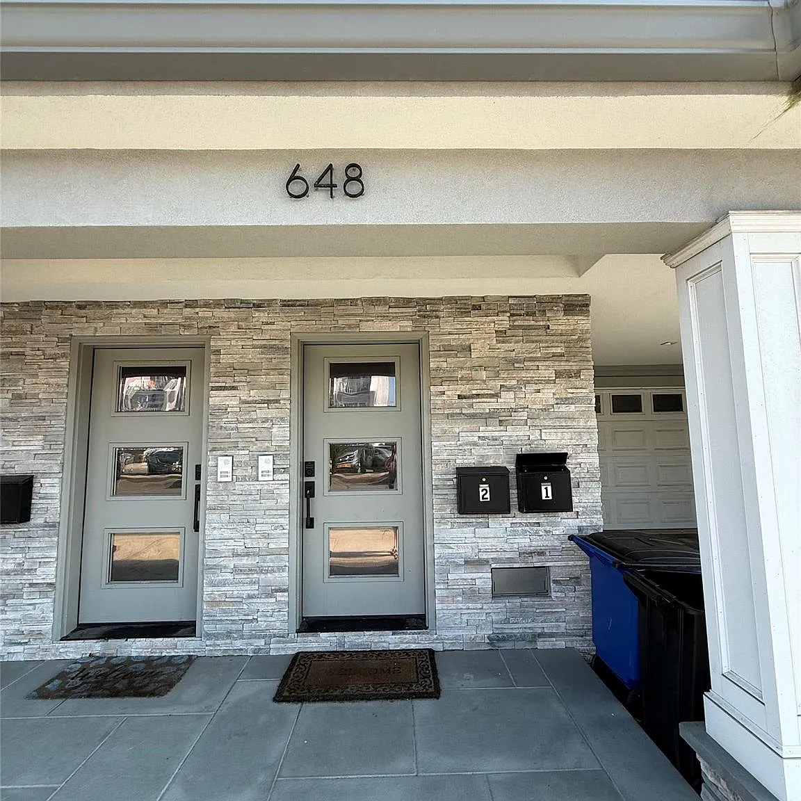 3 bed, 2.0 bath, 1200 sqft, $4,700 — Photo 2