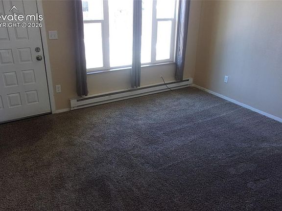 5th image of 1138 Darby St