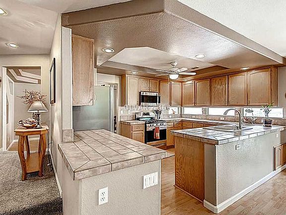 5th image of 1511 Graystone Canyon Ave