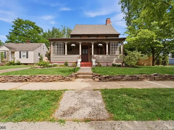 704 Greenbrook Rd, North Plainfield Boro, NJ 07063