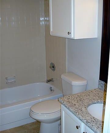 2nd image of 3824 Pickett Pl