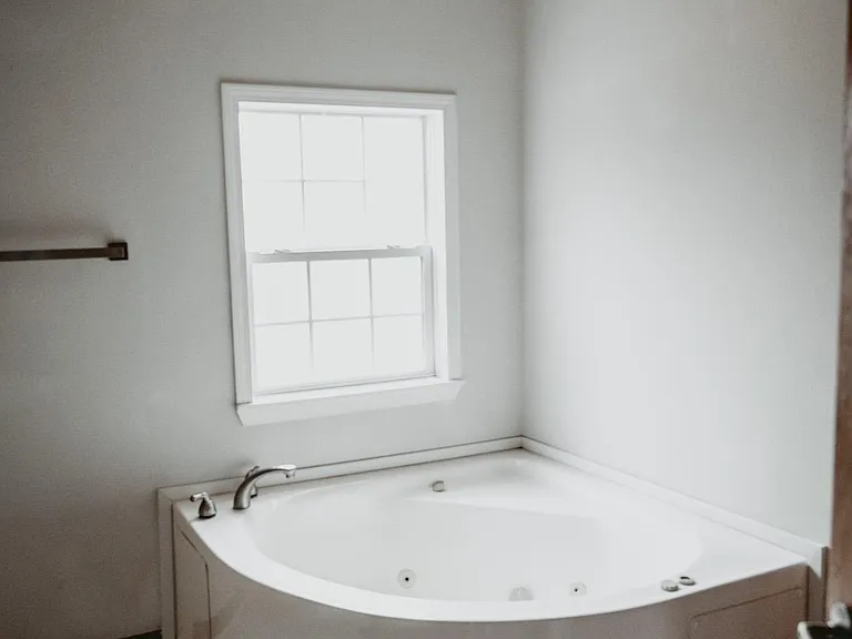 3606 W Lupine Dr — Photo 4