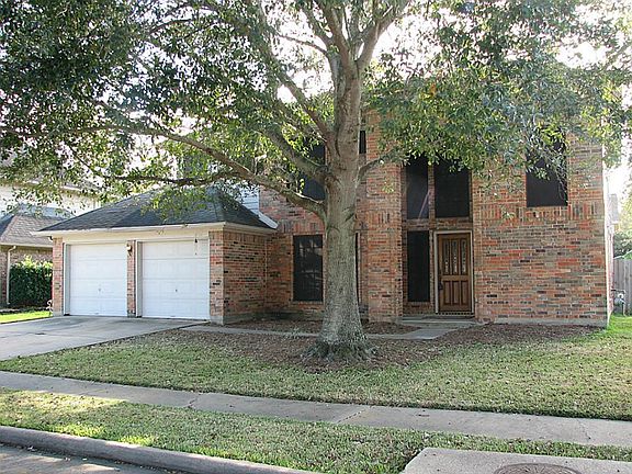 2nd image of 2920 Tower Bridge Ct