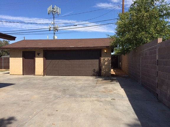2nd image of 16172 Del Norte Dr