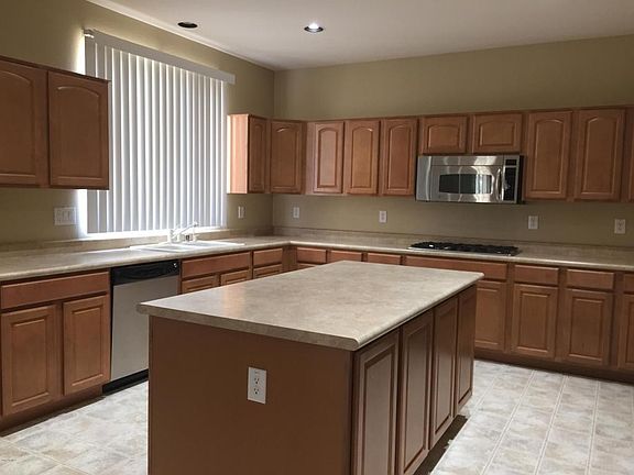 5th image of 18338 W Woodrow Ln