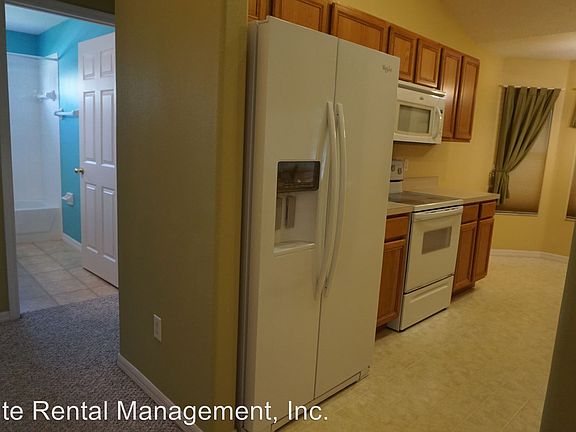 3rd image of 211 Pleasant Hill Dr