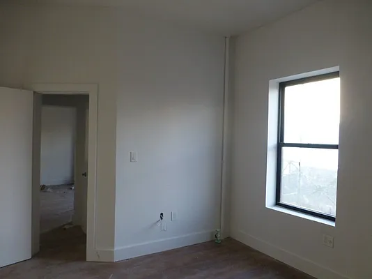 Rented by Bohemia Realty Group | media 52