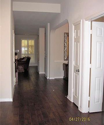 3rd image of 4317 Glenridge Dr