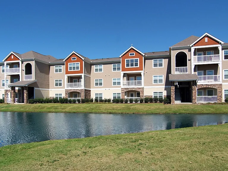 Ansley Walk Apartments — Photo 12
