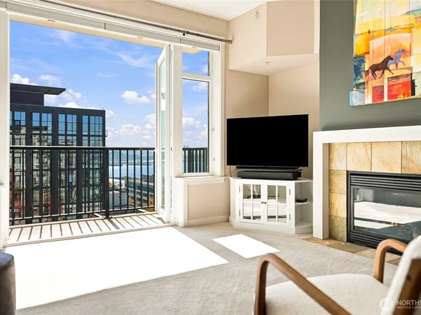 2607 Western Avenue #1002, Seattle, WA 98121