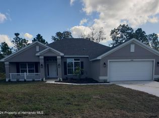 12162 Frankwood Rd, Weeki Wachee, FL 34614