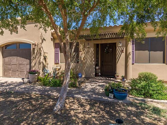 2nd image of 4241 N Pebble Creek Pkwy Unit 27