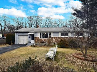 2 Janet Rd, Randolph, MA 02368