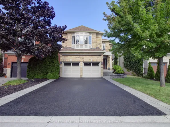 2329 Glenfield Rd, Oakville, ON L6M 3V1