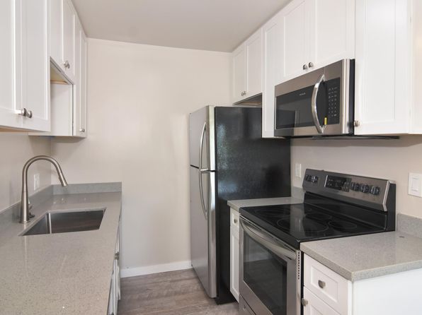 1126 Marin Ave APT 6