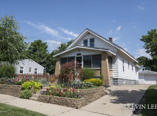 69 Montrose St NE, Grand Rapids, MI 49505