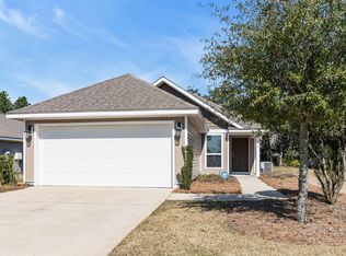 673 Earl Godwin Rd, Freeport, FL 32439