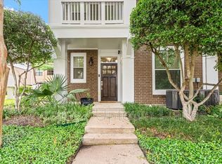 1852 Summit Ave, Dallas, TX 75206