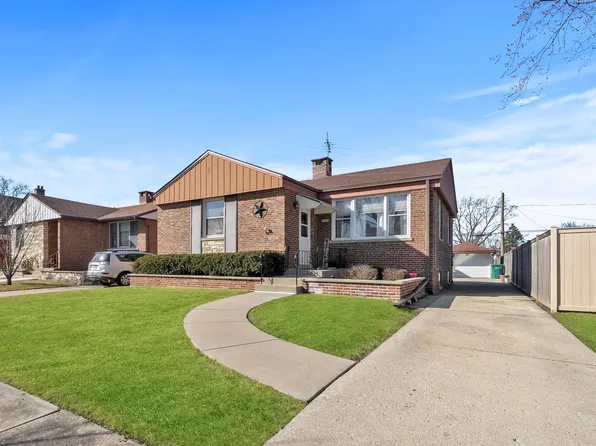 1408 Newcastle Ave, Westchester, IL 60154