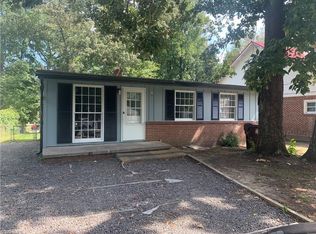 910 Forrest St, High Point, NC 27262