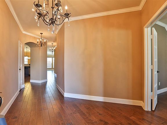 5th image of 10417 Hidden Haven Dr