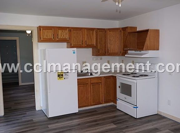 5th image of 1204 Spring St #1204