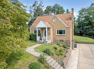 10 Calvin Dr, Mc Kees Rocks, PA 15136