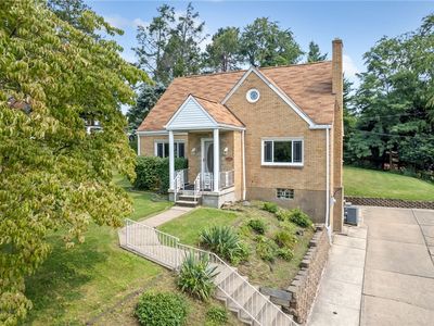 10 Calvin Dr, Mc Kees Rocks, PA, 15136