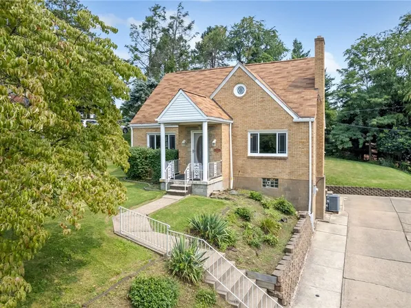 10 Calvin Dr, Mc Kees Rocks, PA 15136