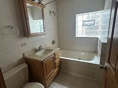 3 bed, 1600 sqft, $3,750 — Photo 4